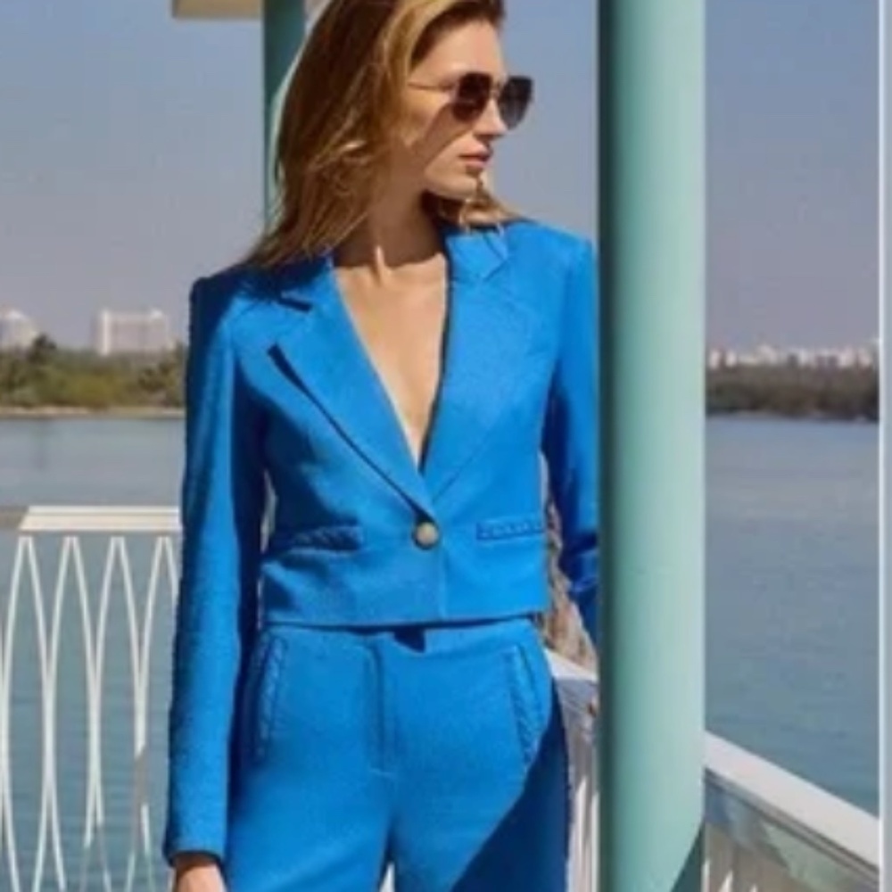 Veronica Beard Behren Cropped Designer Jacket Azure Blue Size 6 NWT